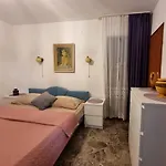 Villa Green Апартаменты Трогир