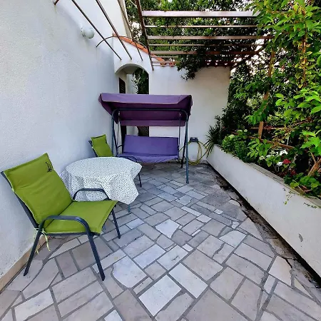 Villa Green تروغير